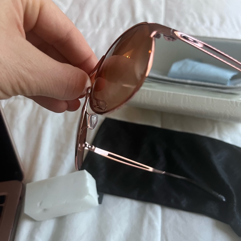 Oakley CAVEAT sunglasses rose gold - Picture 3 of 4